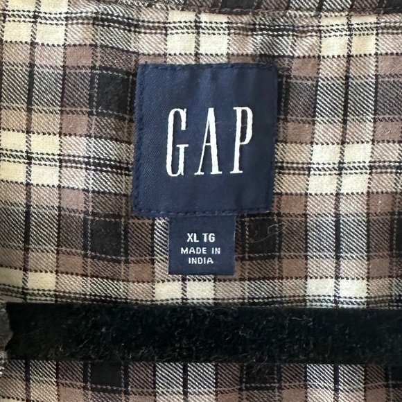 GAP Brown, Black, & Ivory/Cream Plaid Crinkle Gauze Puff Sleeve Shirt - Size XL - Picture 8 of 13